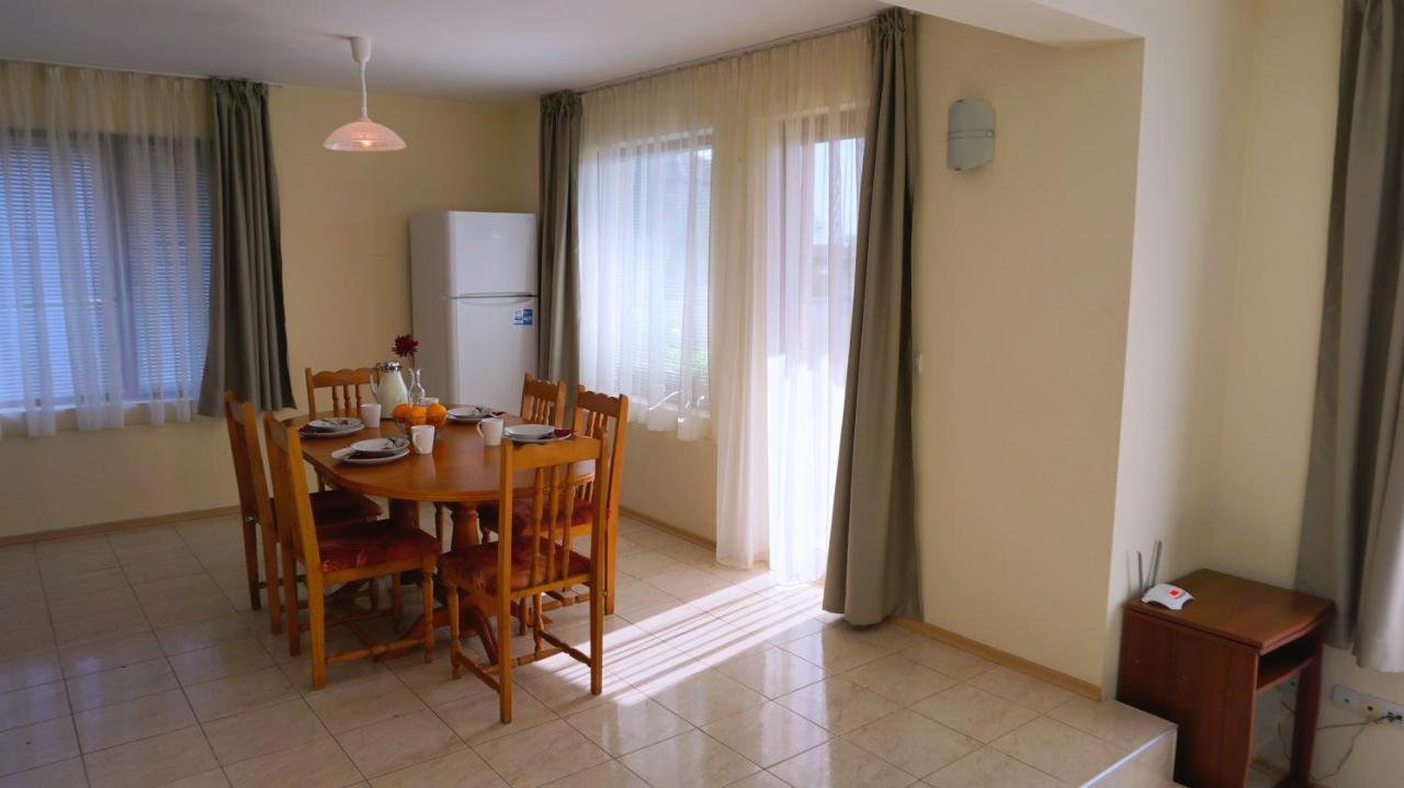Вила Помело - Family Villa Pomelo Bulgarevo Exterior photo
