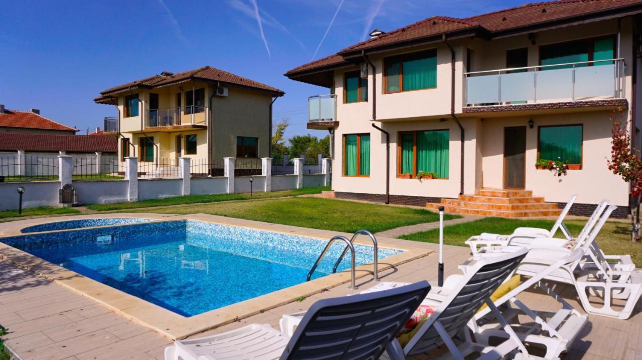 Вила Помело - Family Villa Pomelo Bulgarevo Exterior photo