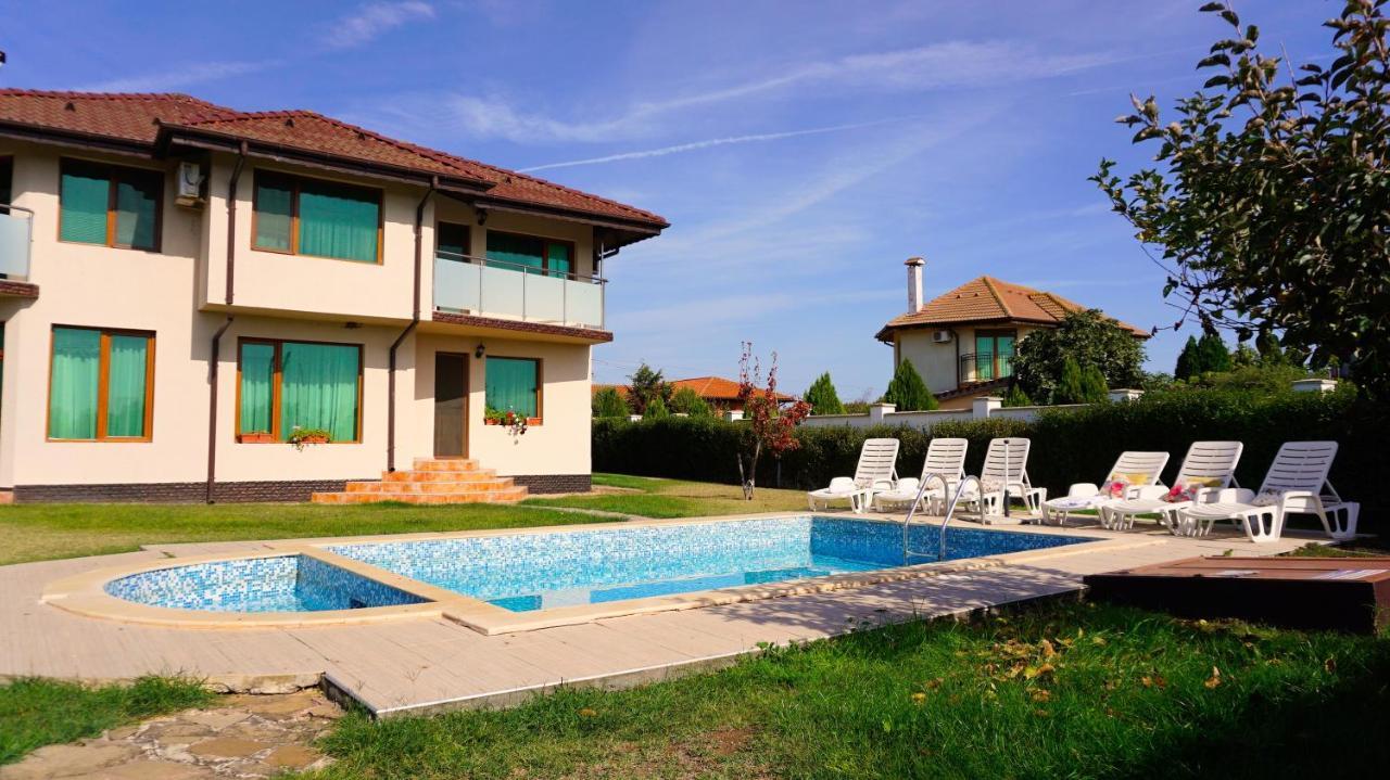 Вила Помело - Family Villa Pomelo Bulgarevo Exterior photo