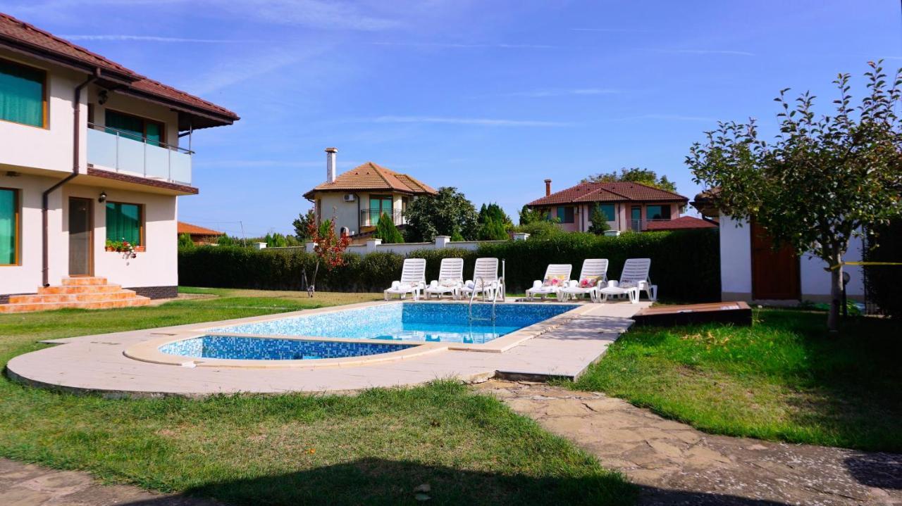 Вила Помело - Family Villa Pomelo Bulgarevo Exterior photo
