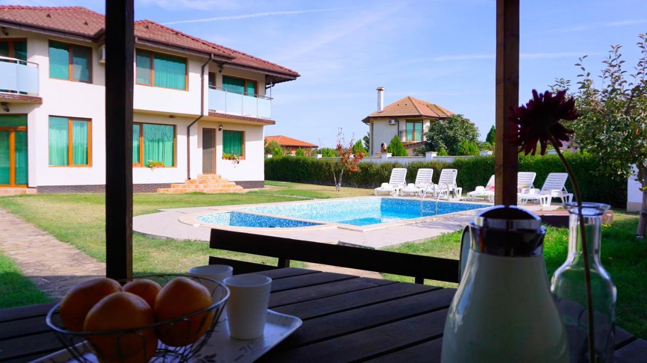 Вила Помело - Family Villa Pomelo Bulgarevo Exterior photo