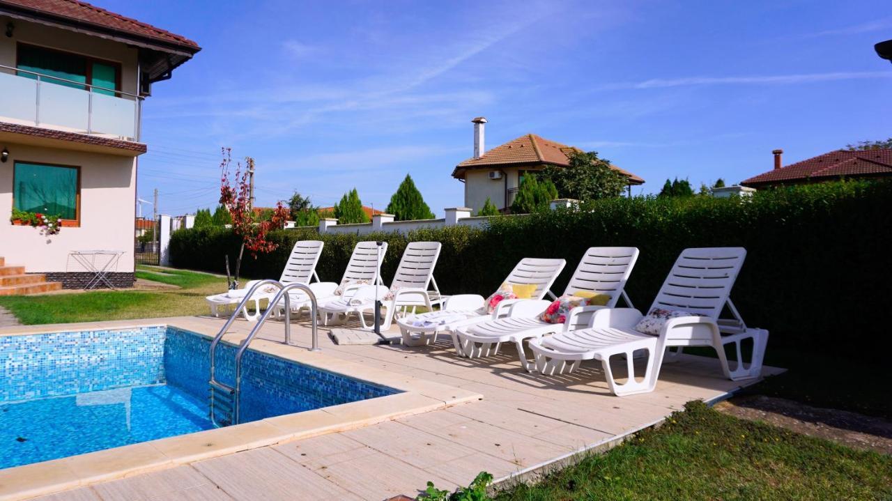 Вила Помело - Family Villa Pomelo Bulgarevo Exterior photo