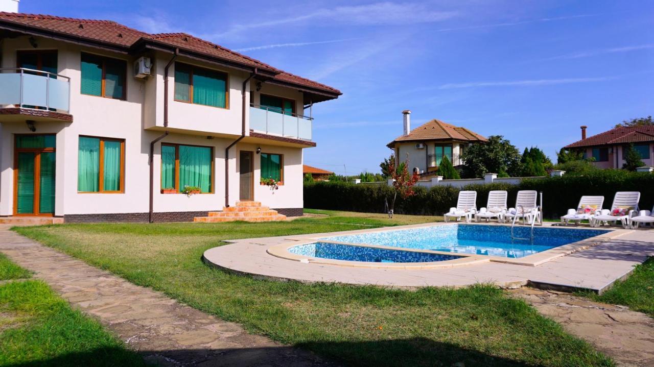 Вила Помело - Family Villa Pomelo Bulgarevo Exterior photo